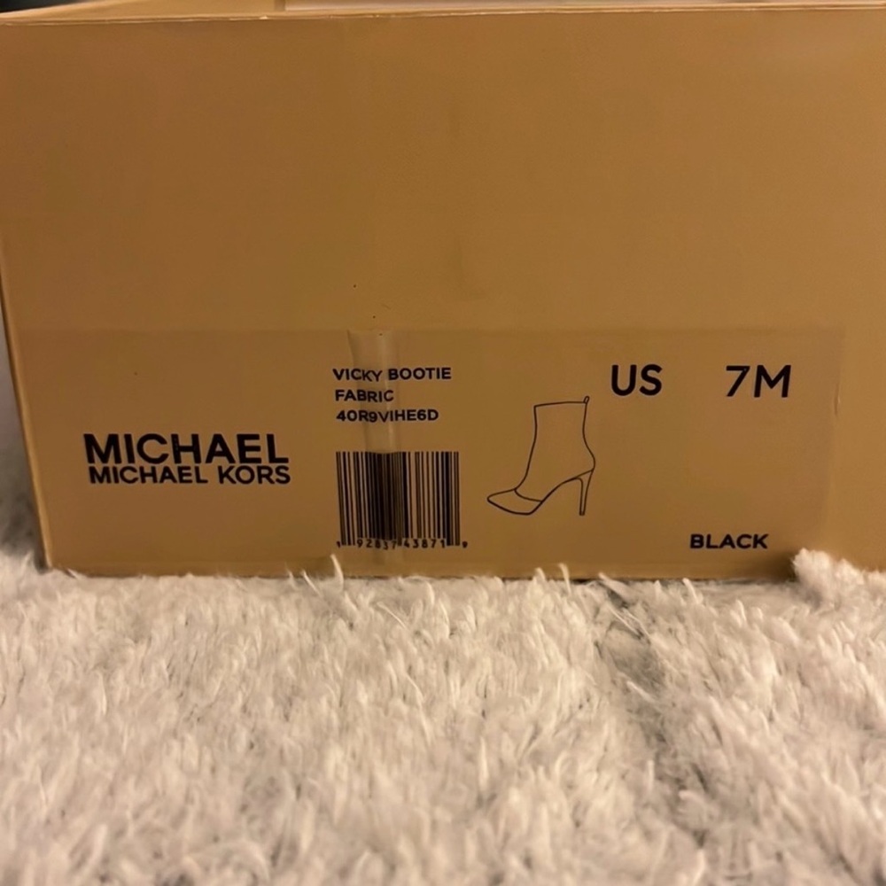 Michael Kors Black Women's Ankle Boots - “Vicky Heel” - Picture 4 of 4